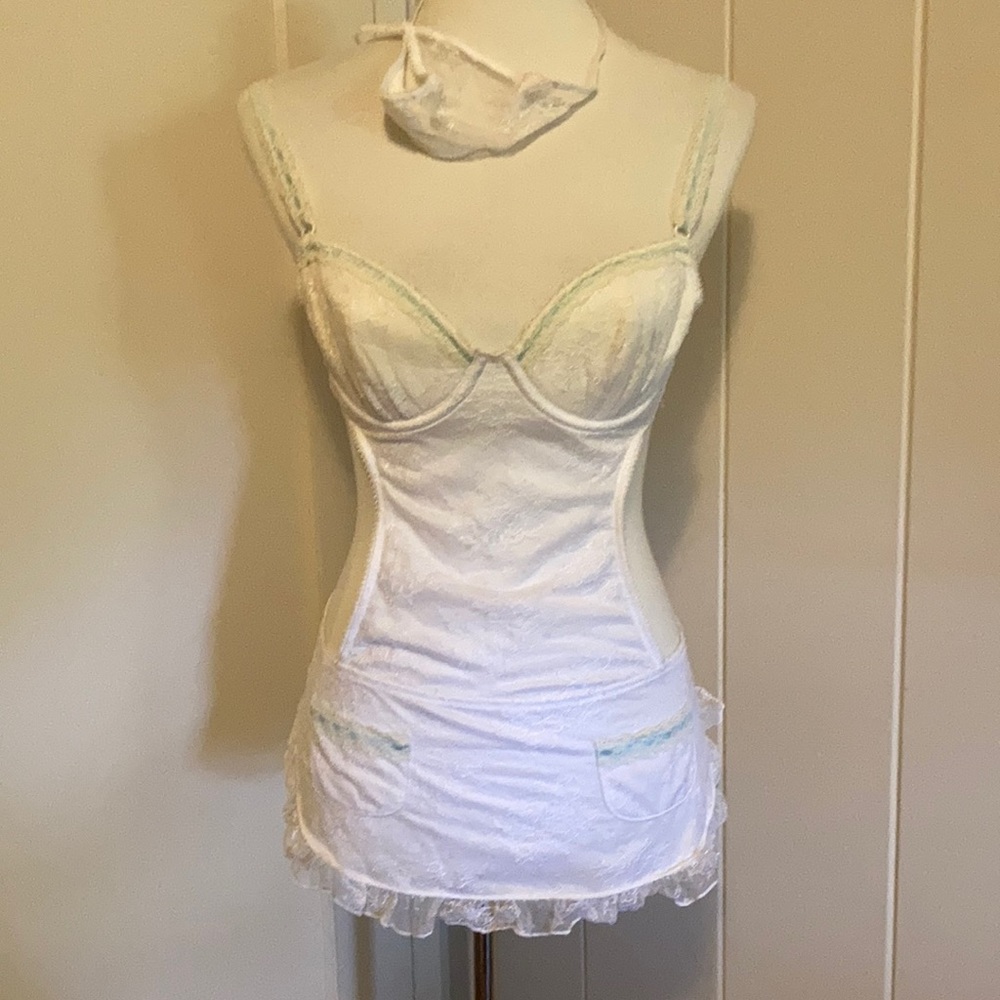 Sleep wear set white light blue ribbon